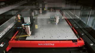 Maszyna laserowa LC F1 z 3-osiowym napędem liniowym