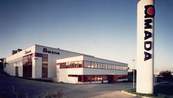 1990 - Relocation to the second new company building in Haan, Westfalenstraße